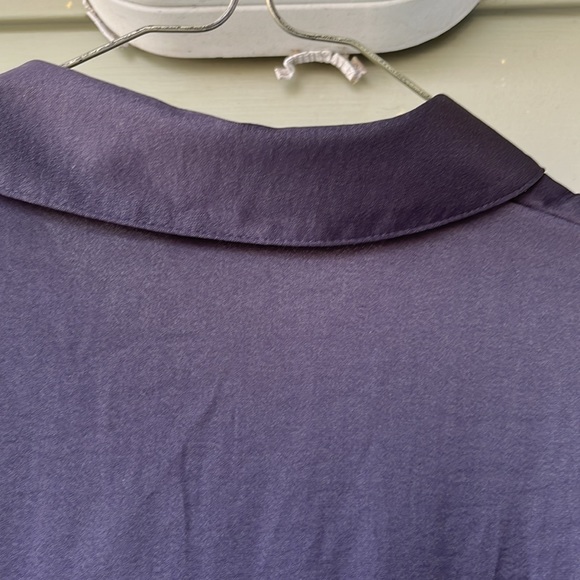 Like new Vera Wang lightweight drawstring waist, long top - Picture 14 of 15